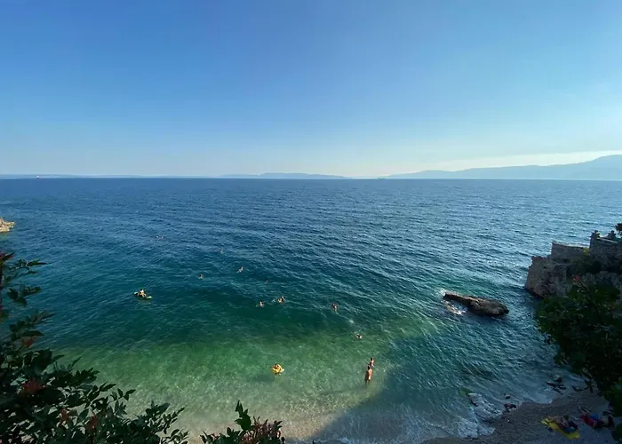 Apartman Jasmina 2 *